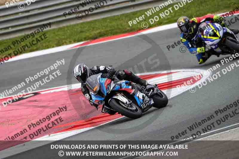 cadwell no limits trackday;cadwell park;cadwell park photographs;cadwell trackday photographs;enduro digital images;event digital images;eventdigitalimages;navarra;no limits trackdays;peter wileman photography;racing digital images;trackday digital images;trackday photos